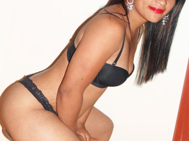 Yaiza-hot